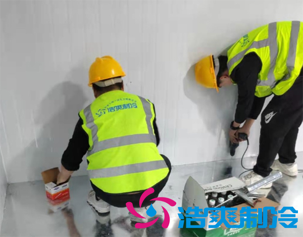 建造農(nóng)產(chǎn)品交易中心蔬菜保鮮庫（冷藏室）一平方多少錢價格？-浩爽制冷